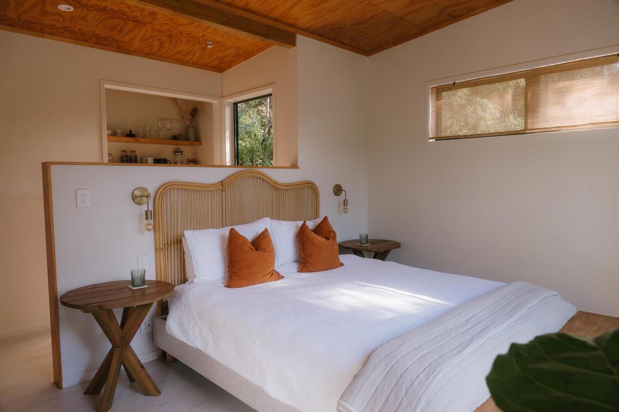 Treetop Tranquility At Rekindle Tree Houses Opua Extérieur photo